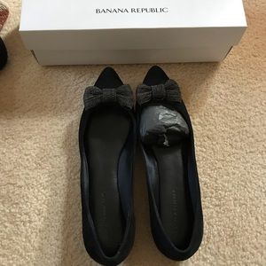 Banana Republic Breanna Flat